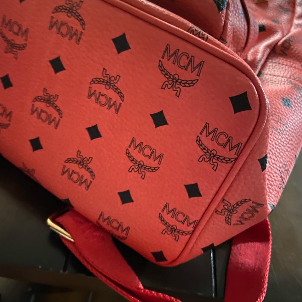 MCM Backpack (Medium) Almost New♥️ - Picture 4 of 6